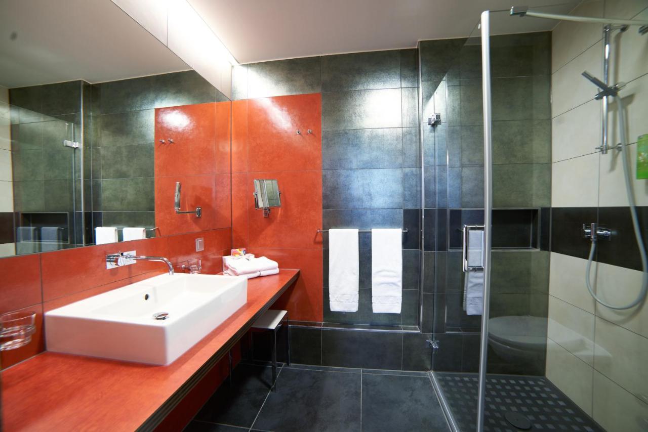 Hotel Maxlhaid Wels Esterno foto